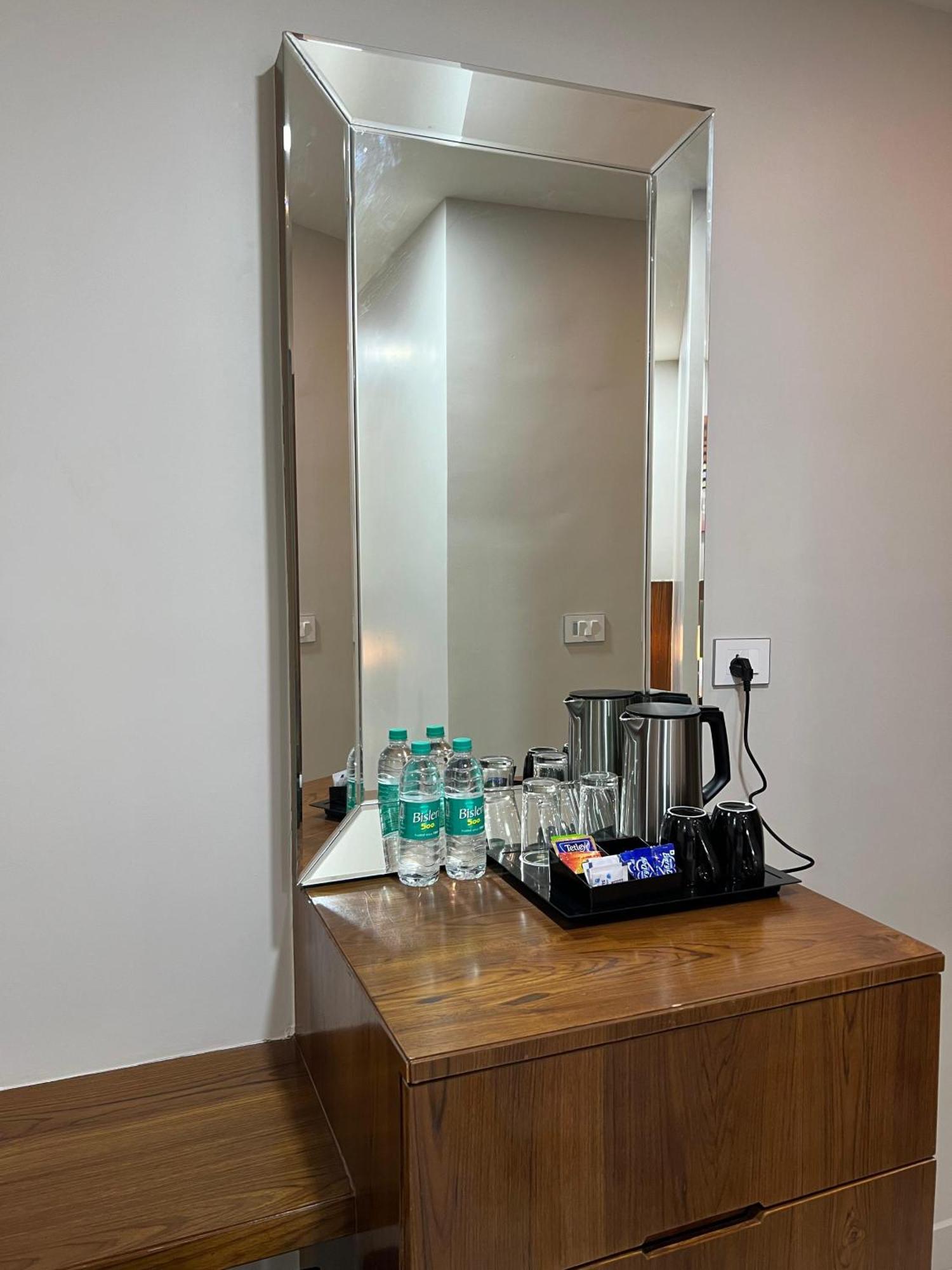 Hotel Pasupala Inn Anantapur Esterno foto
